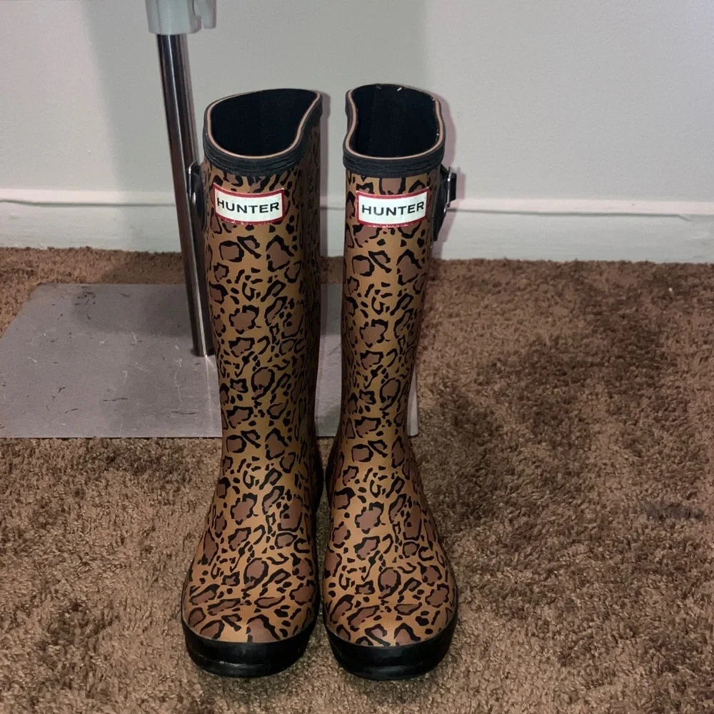 HUNTER unisex-child Original Leopard Boots Sz 2